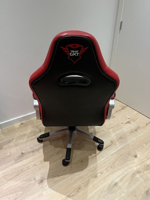 Cadeira gaming Trust GXT