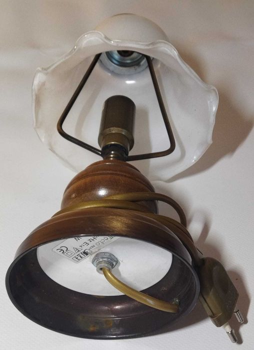 Candeeiro mesa de cabeceira