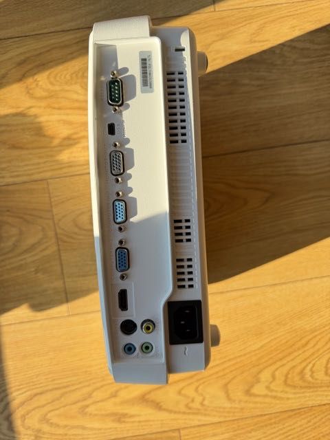 Rzutnik Benq MS527 biały, sprawny Książka gratis