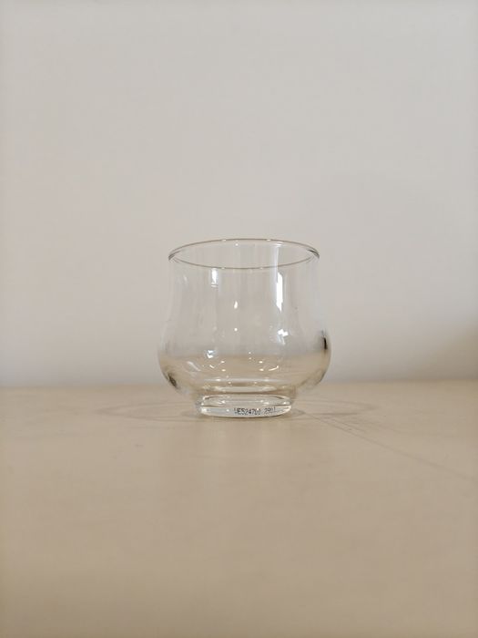 Porta-velas em vidro transparente - toque decorativo