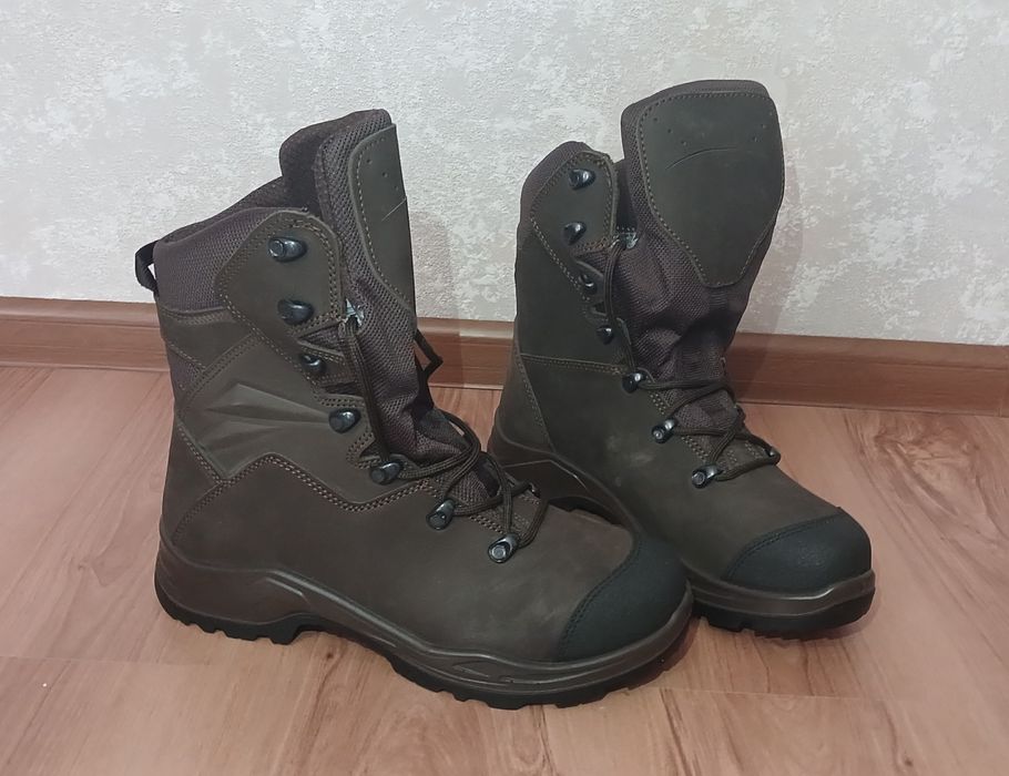 Нові бойові берці  TALAN  Gore-tex. (Розмір 43)