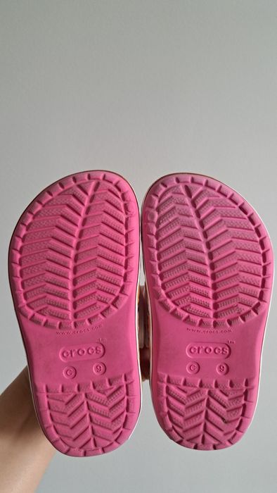 Klapki Crocs C9 lato