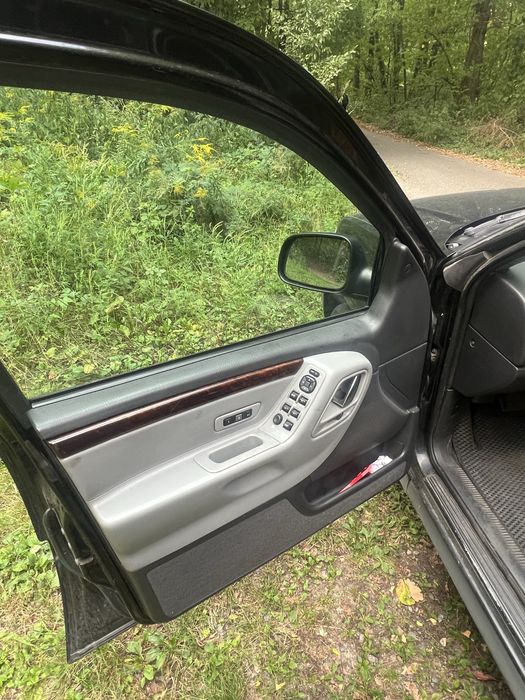Продам Jeep Grand Cherokee