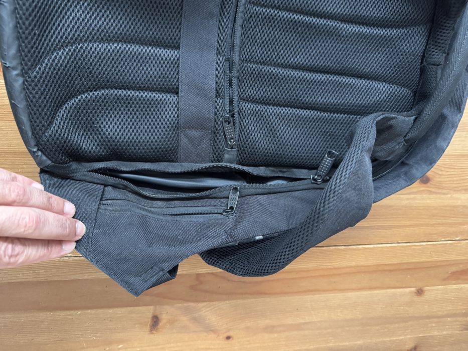 Mochila para portátil anti-roubo
