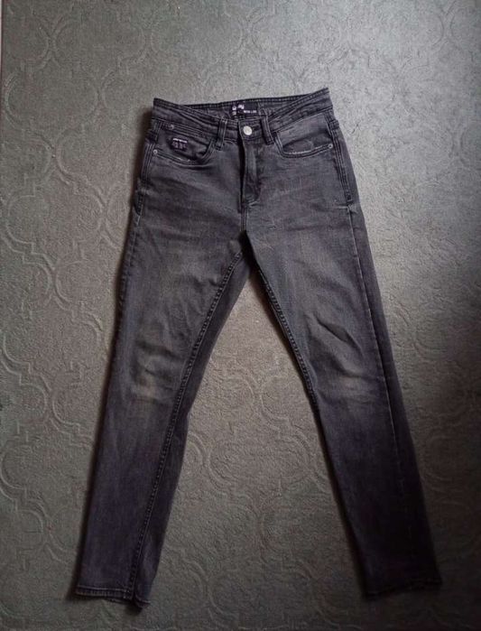 Czarne Jeansy z Sinsay