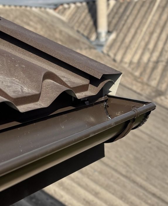 Встановлення дахів | Комплексні роботи, доставка та монтаж матеріалів