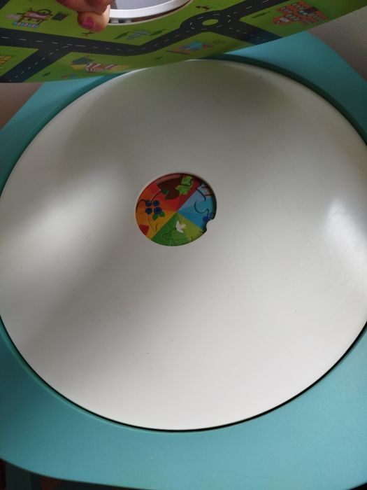 Mesa de actividades criança MUtable azul