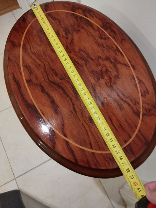 Mesa de apoio em madeira