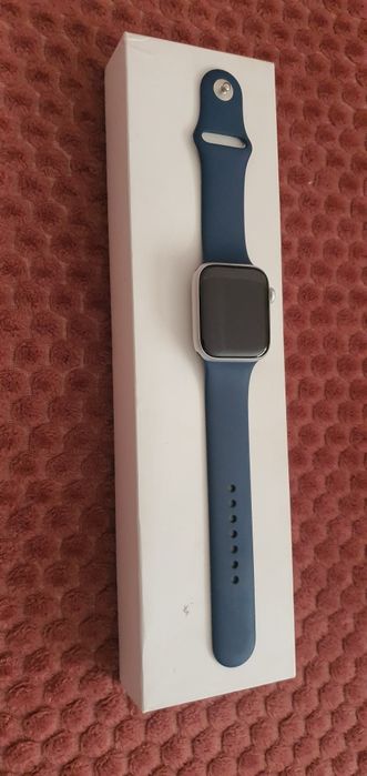 Apple Watch SE 44 мм A2354 GPS + Cellular Blue — стан нового