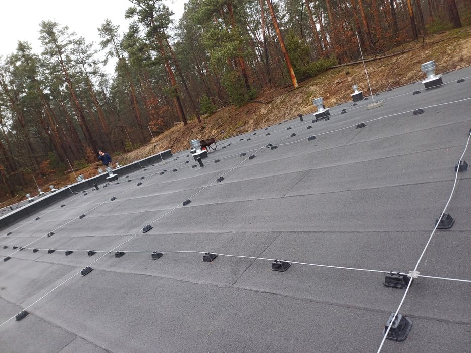 Dachy płaskie Membrana Pvc/Tpo ,  Papa Termozgrzewalna .