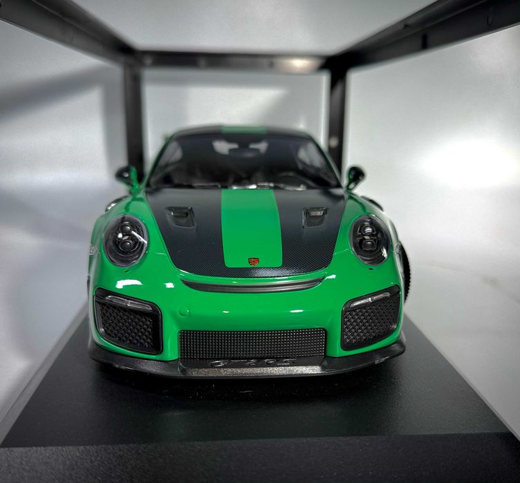 1:18 Porsche 911 991.2 GT2 RS 2018 Weissach Package Green [MINICHAMPS]