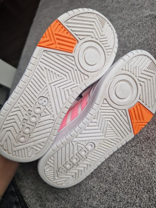 Adidas hoops 3.o rozmiar 32