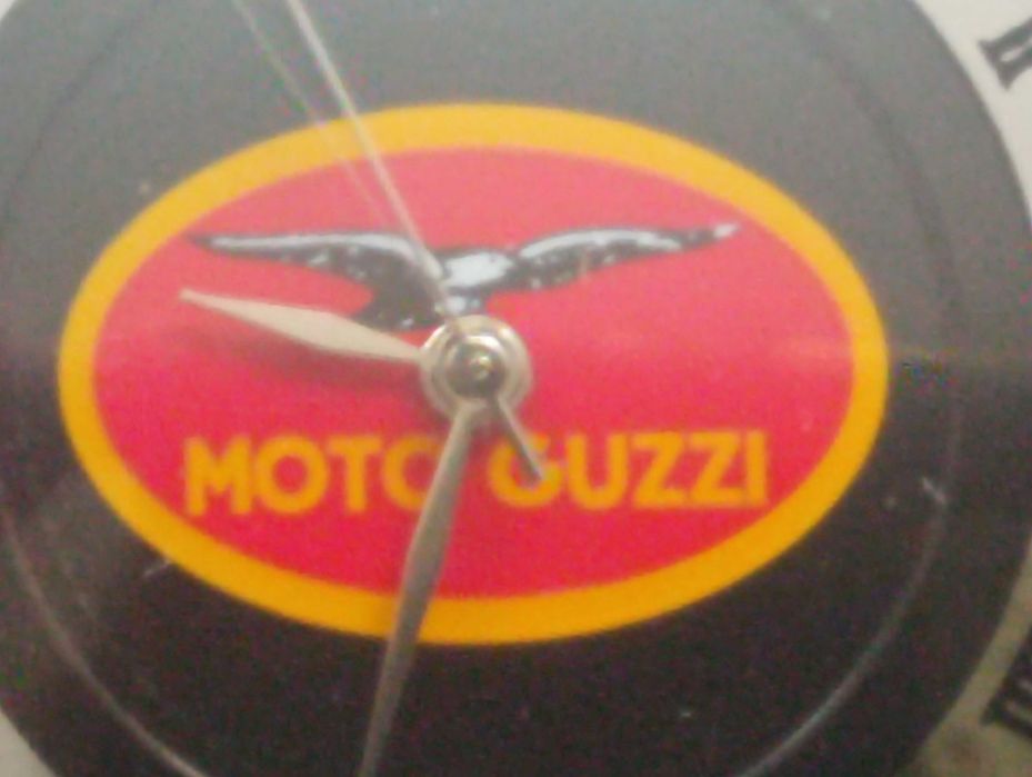 Zegarek elektroniczny Moto Guzzi