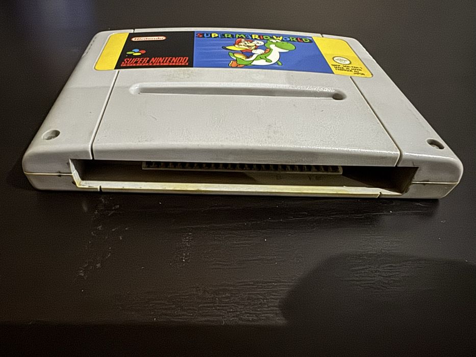 Super Mario World PAL Super Nintendo