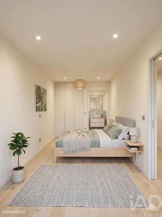 Apartamento T3 em Santa Marinha E São Pedro Da Afurada de 95,00 m2