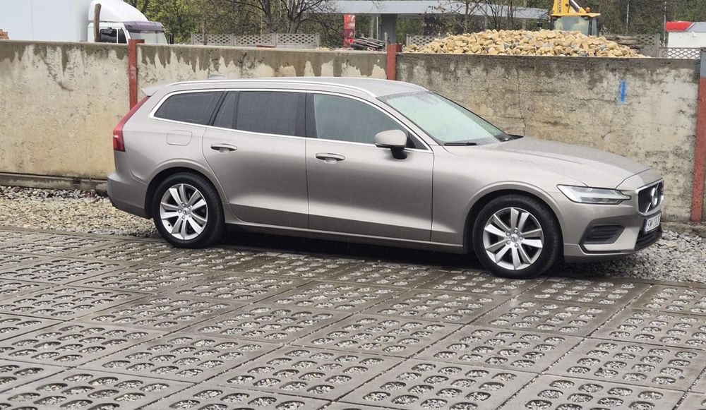 Volvo V60 II, D3