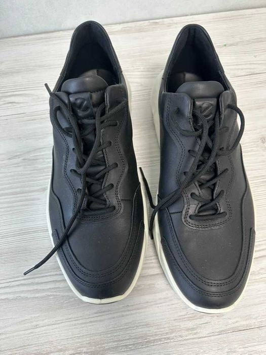 Продам нові кросівки Ecco Chunky sneaker EU45 (30см)