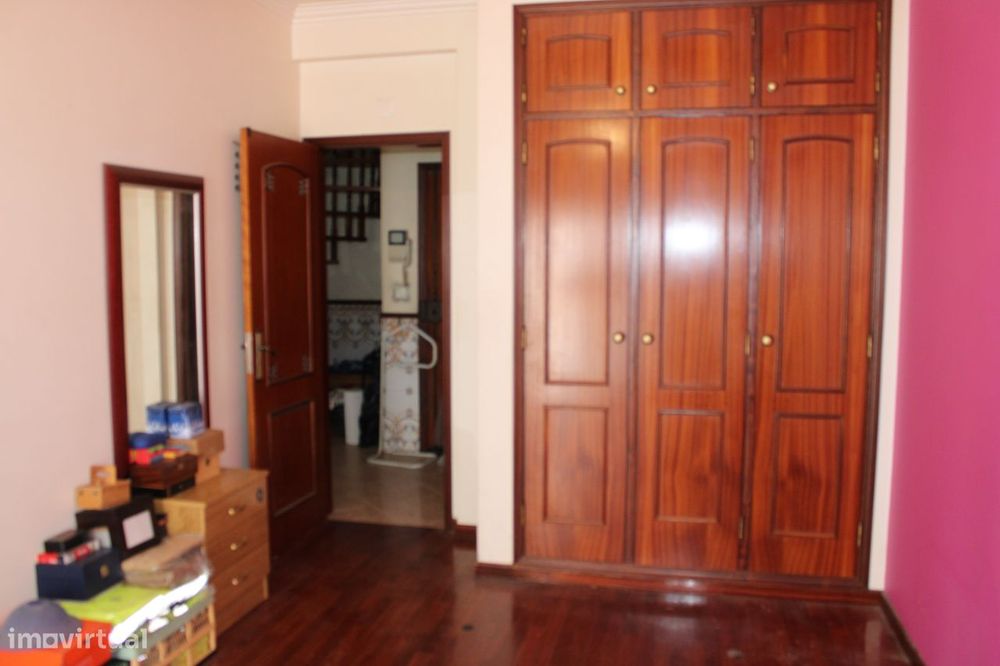 Apartamento T2 Duplex com Varanda em Alcochete