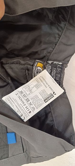 Spodnie robocze, wytrzymałe LH-FMNW-T rozmiar L



Spodnie do pasa ide