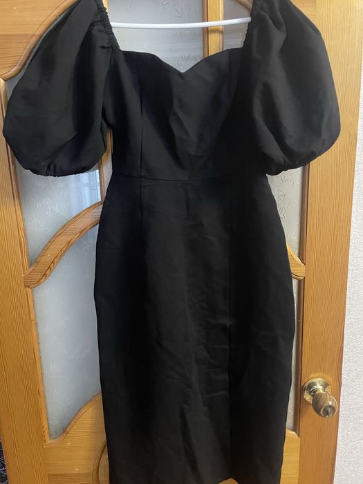 Продам чорну сукню