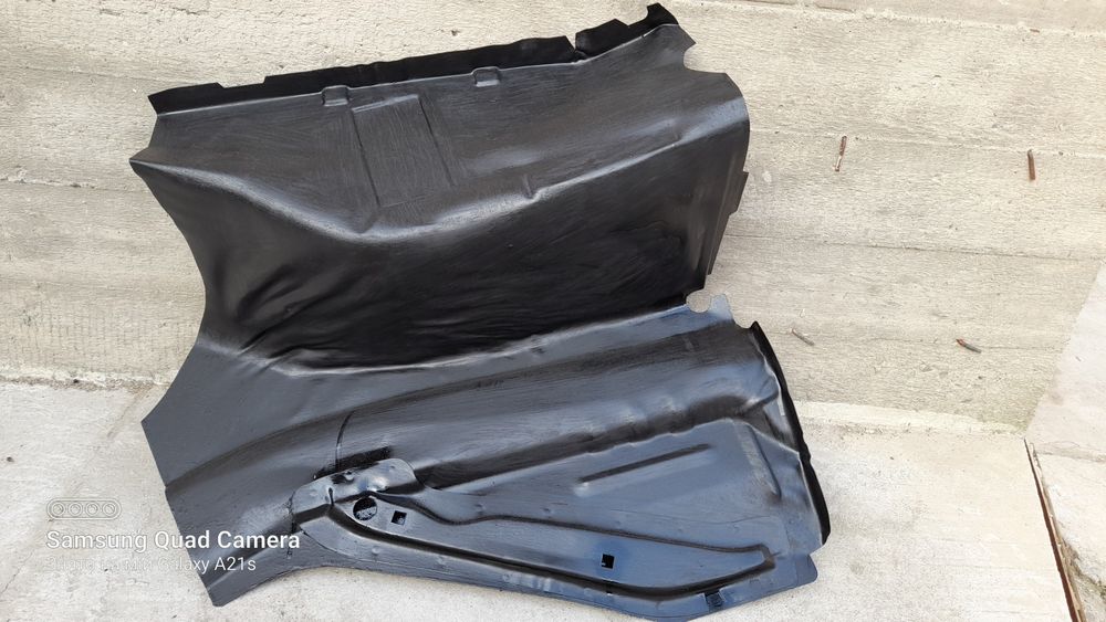 Ремчастина переднього правого бризговика 08.09.099