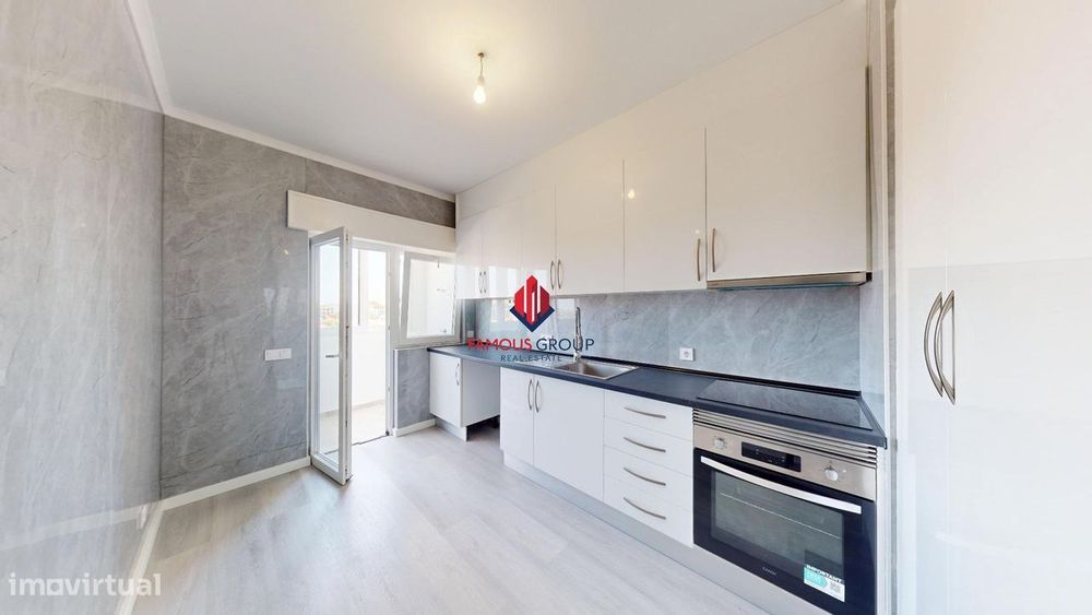 Apartamento T2 Remodelado Quarteira — Quarteira, Faro