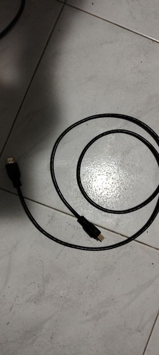 Consola PlayStation 3 (PS3) – 1 Comando e Cabos Completos