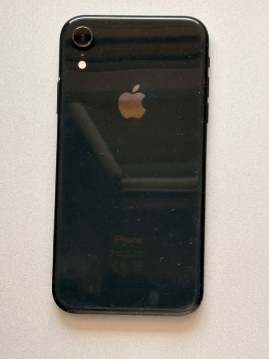 IPhone XR uszkodzony ekran