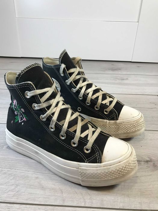 Buty Converse Lift Platform Embroidered na platformie rozm. 36,5