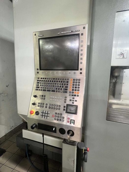 Pionowe Centrum Obróbcze DMC 1035 V