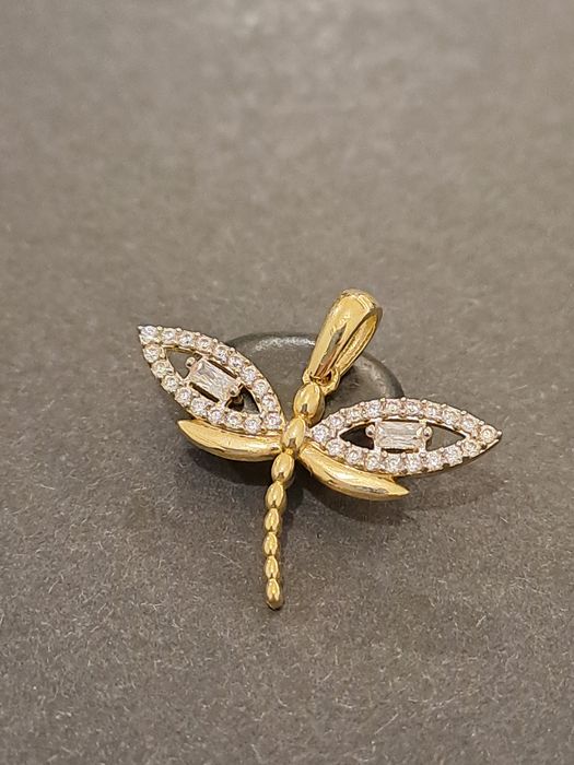 Złota zawieszka Ważka 585 Nowa 2 x 2.5 cm
