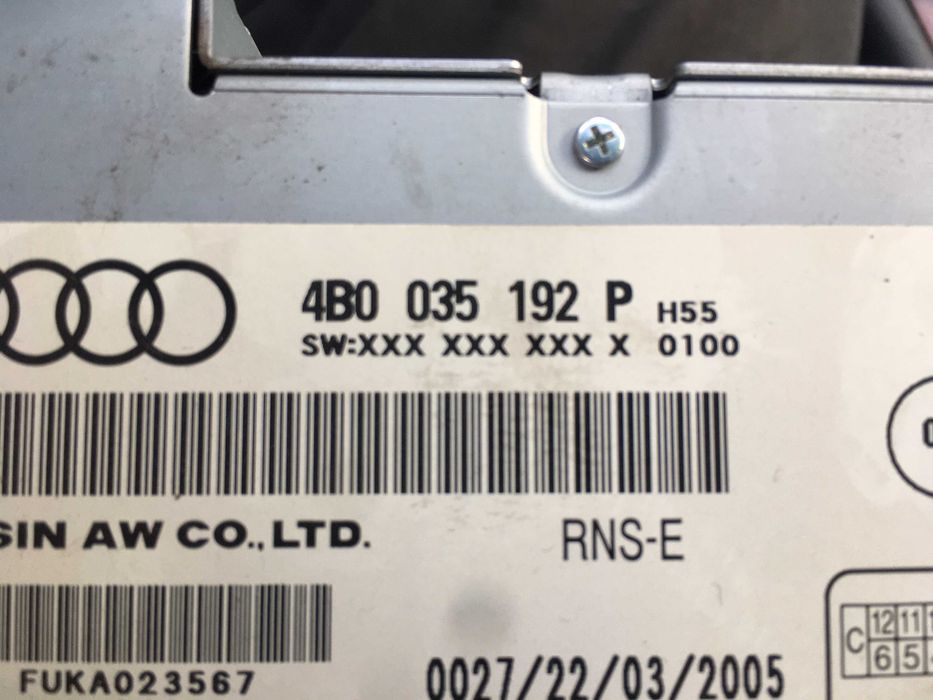 Audi A6C5 radio nawigacja RNSE stan bardzo dobry,sprawne