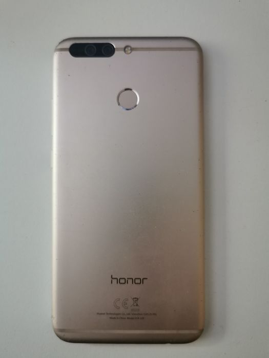 Smartfon Honor 8 pro