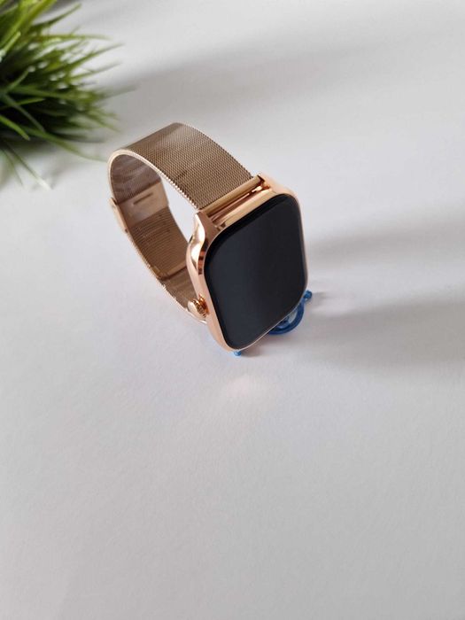 Smartwatch złoty Nowy