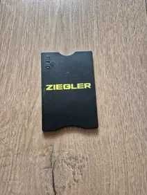 Etui zabezpieczające karty płatnicze RFID