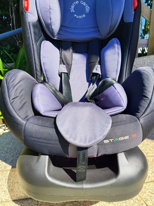 Cadeira de automóvel Pierre Cardin Paris ccomo nova grupo 1,2,3