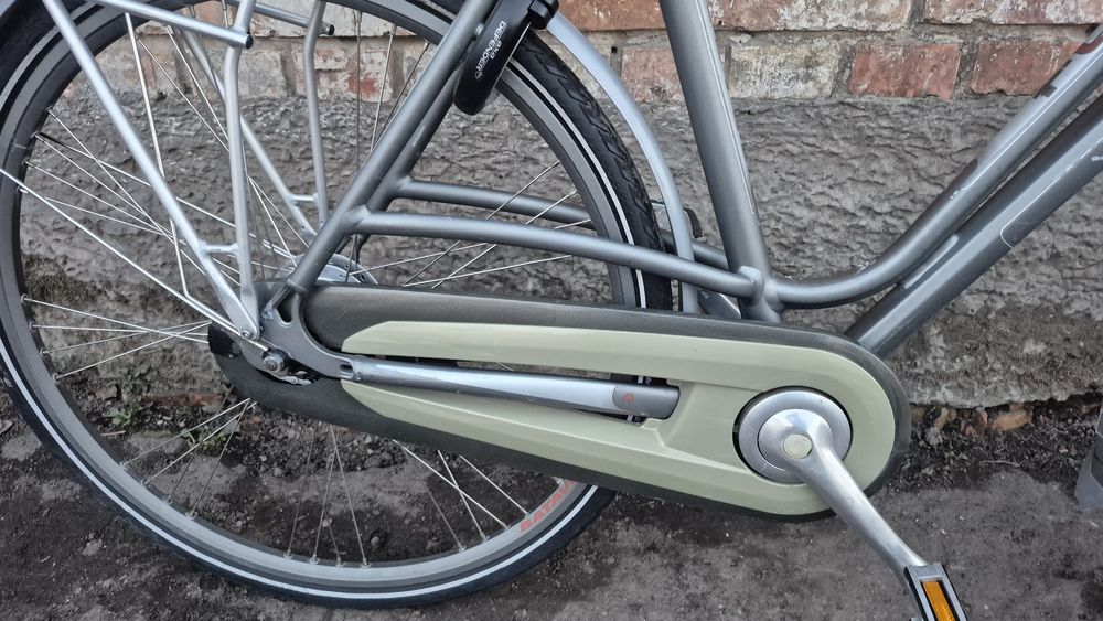 Велосипед дамка Batavus nexus 8