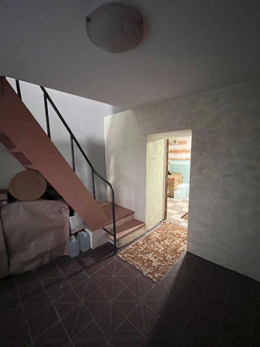 продаж частини будинку в центральній частині міста