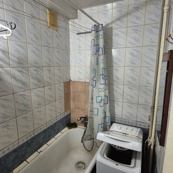 Сдам 2х квартиру на ЖД вокзале