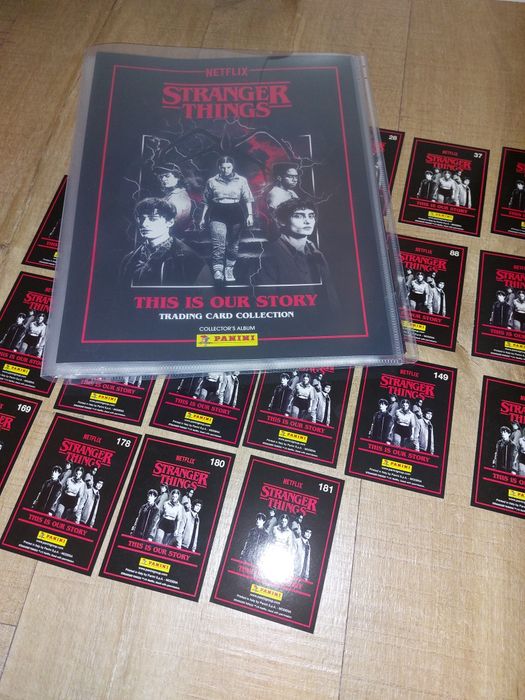 Karty kolekcjonerskie Stranger Things, powtorki