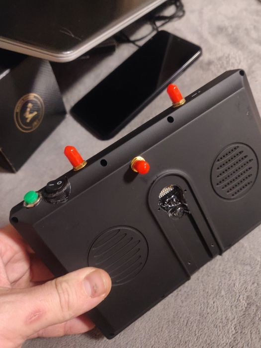 Монітор 7 дюймів FPV  LCD5802S 5.8G 40CH + 1.2 на  9 СН DVR