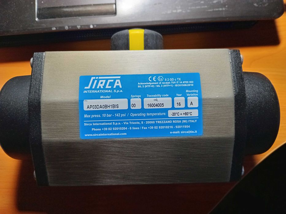 Пневмопривід Sirca AP03DA0BH1BIS двостороньої дії