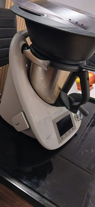 Sprzedam Thermomix TM5
