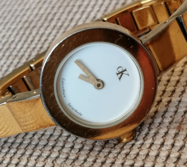 Zegarek CK oryginalny.  Plus 2 nowe baterie srebrowe