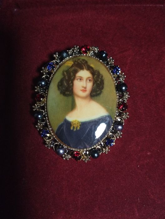 Брошка Нанетта Каулла (1812-1876),Галерея Красавиц Нимфенбург, Вavaria