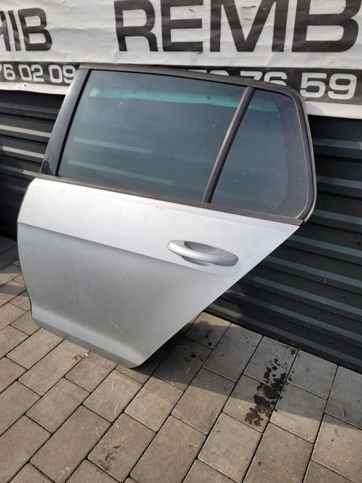 Двері задні ліві сірі VW golf 7 e golf