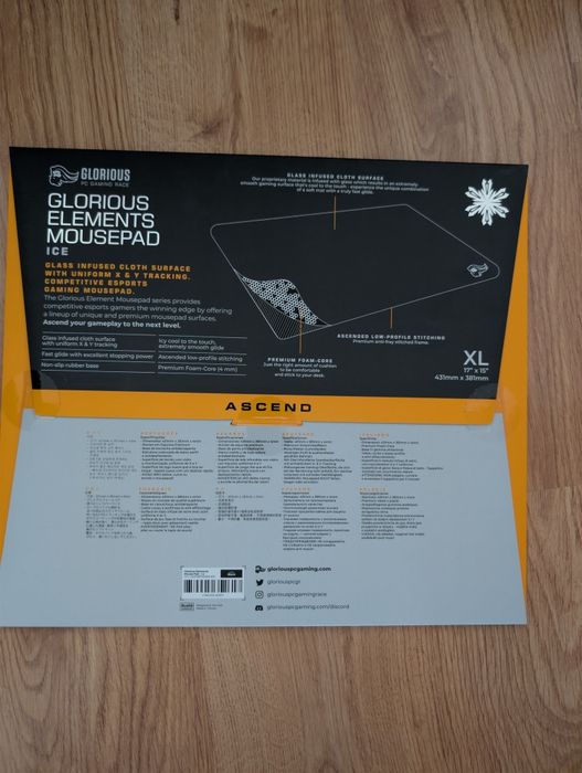 GLORIOUS elements ice mousepad

ICE