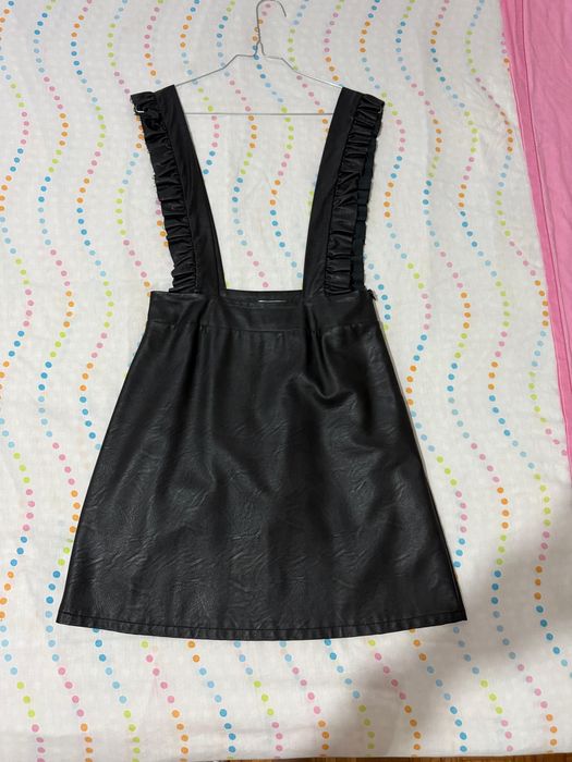 Saia Preta com Alça - cabedal