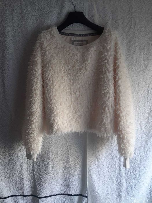 Krótka kremowa włochata gruba bluza oversize, Tu, r. XS/M