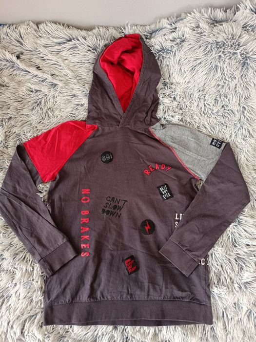 Bluzka chłopięca z kapturem